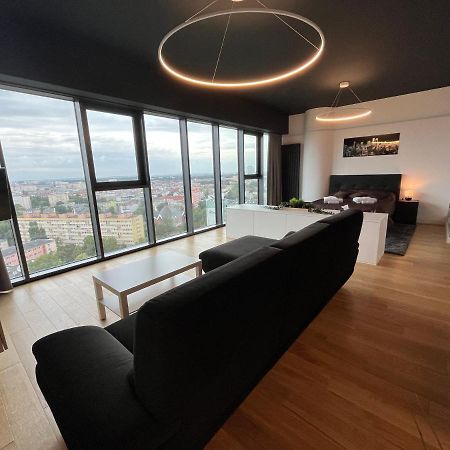Hanza Tower - Luxurious Apartment 60M2 - 15Th Floor City View Stettin Exterior foto
