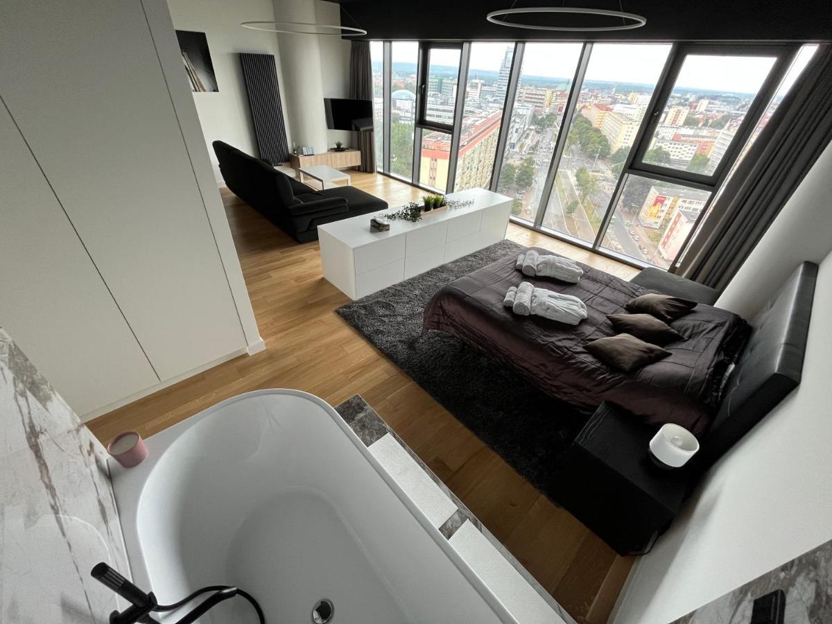 Hanza Tower - Luxurious Apartment 60M2 - 15Th Floor City View Stettin Exterior foto