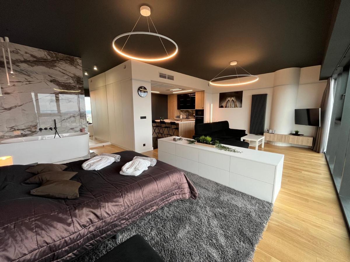 Hanza Tower - Luxurious Apartment 60M2 - 15Th Floor City View Stettin Exterior foto