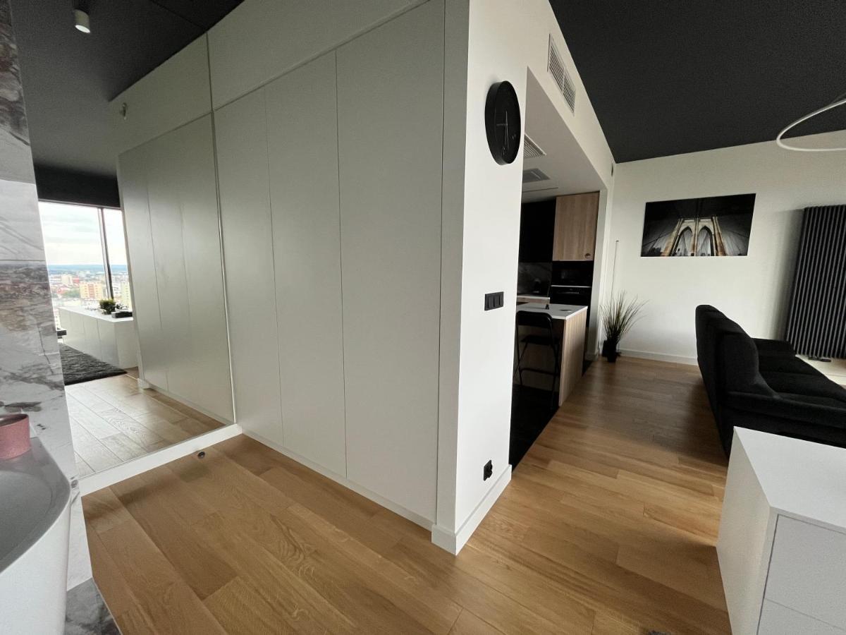 Hanza Tower - Luxurious Apartment 60M2 - 15Th Floor City View Stettin Exterior foto